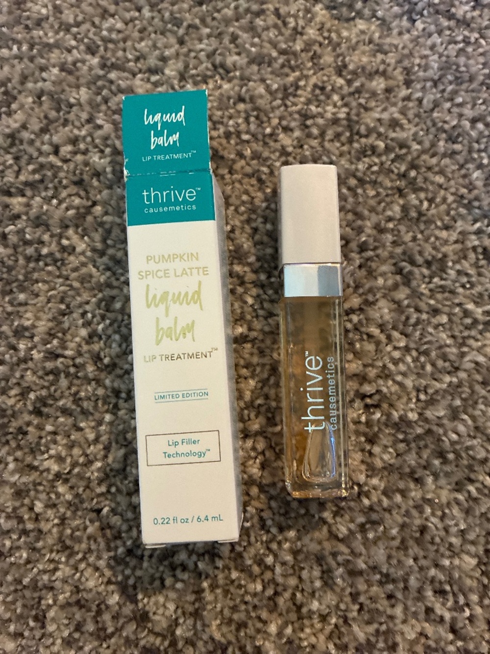 Thrive Causemetics Liquid Balm Lip Treatment Pumpkin Spice Latte